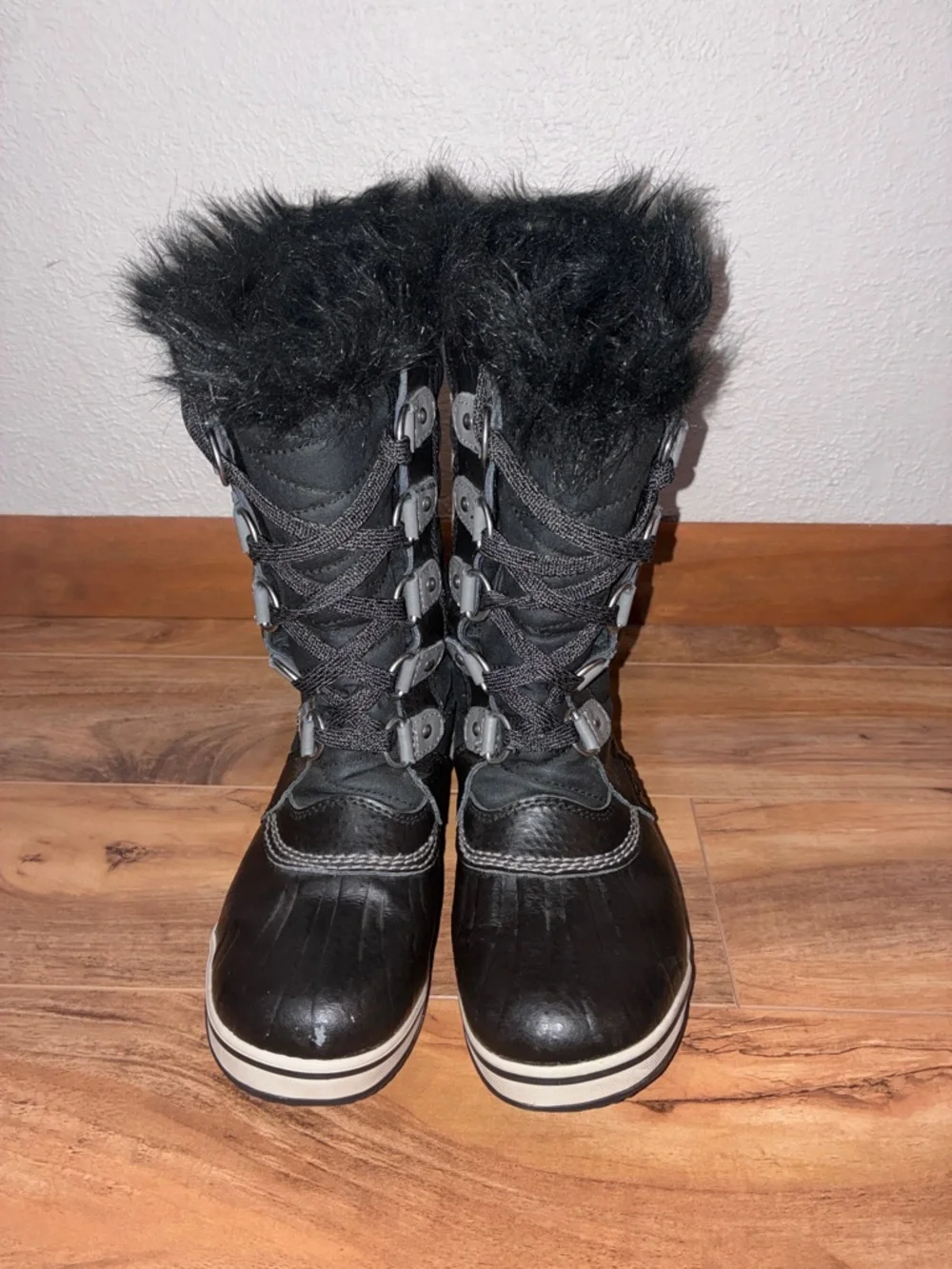 Sorel Kids Tofino II waterproof winter snow boots, black- size 3